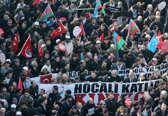 На площади Таксим в Стамбуле состоялось многолюдное шествие-митинг по случаю 20-й годовщины Ходжалинского геноцида