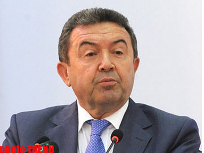 Министр образования предложил создать в Азербайджане русские лицеи