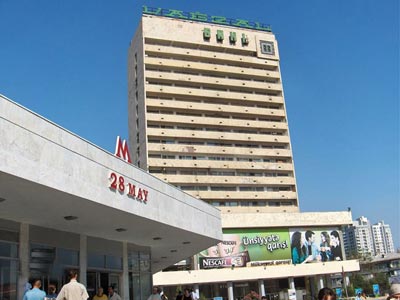 Основной вход на станцию метро «28 Мая» закрылся на 3-месячный ремонт