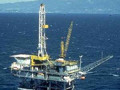 SOCAR начала бурение новой скважины на Каспии