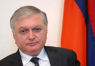 Армянский дипломатический театр абсурда: постановка «Швейцарские мечты»