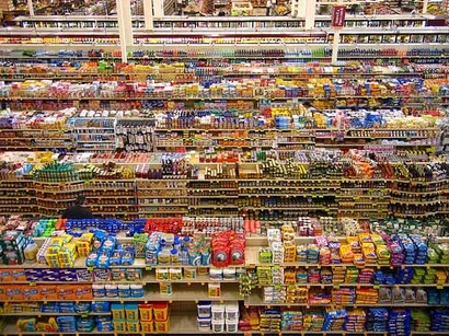 В Азербайджане из продажи изъято около 900 кг некачественных продуктов