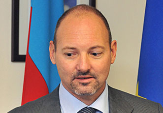 Роланд Кобиа: «Азербайджан гордится своим прошлым, управляет настоящим и с уверенностью смотрит в будущее»