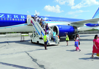 AZAL начал осуществлять рейсы в Красноярск