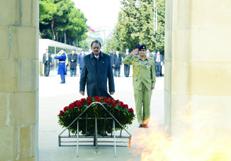 Почтение памяти шехидов