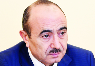 Али Гасанов: «Ситуация с демократией в Азербайджане не отстает ни от одной другой страны мира»