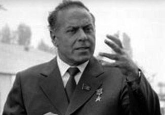 «Мастер власти рождается действием слова»