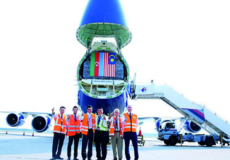 Silk Way West Airlines связал Европу и Азию