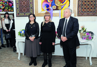 В Баку открылась галерея NUR Art House и выставка Gяnclik nəfəsi