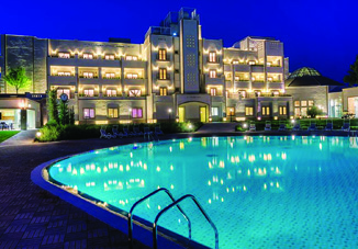 Отель Garabag Resorts&Spa получил почетную награду от Booking.com