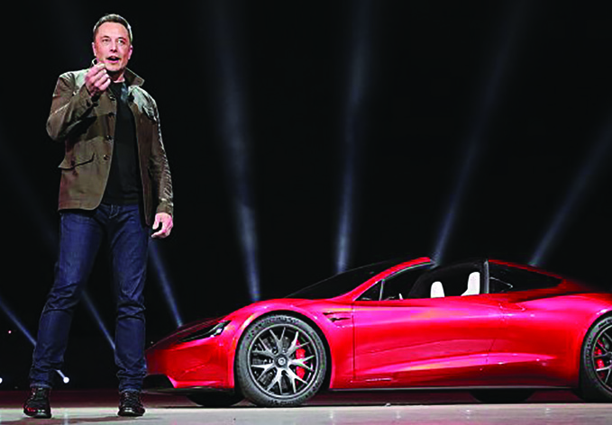 В августе автопилот Tesla станет полностью автономным