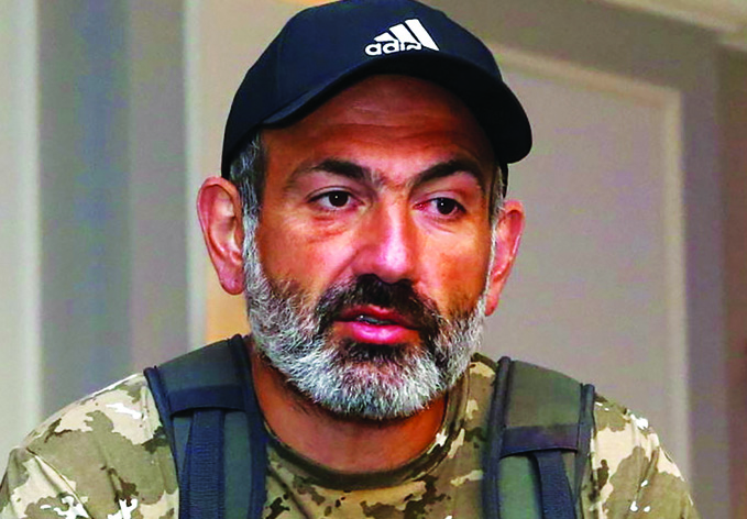 Нарцисс и психопат: портрет Пашиняна глазами психологов