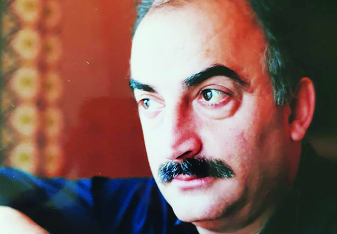 Натиг Расулзаде: «Однажды я отобрал у незнакомца ручку и газету, чтобы записать пришедшие внезапно мысли»