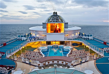 У Новой Зеландии на карантин задержали лайнер Golden Princess