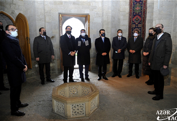Ознакомление с Ичеришехер произвело богатое впечатление на делегацию ИСЕСКО