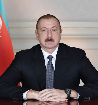Президенту Португальской Республики Его превосходительству господину Марселу Ребелу де Соузе