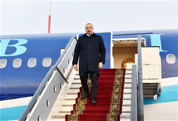Президент Азербайджана Ильхам Алиев прибыл с рабочим визитом в Санкт-Петербург
