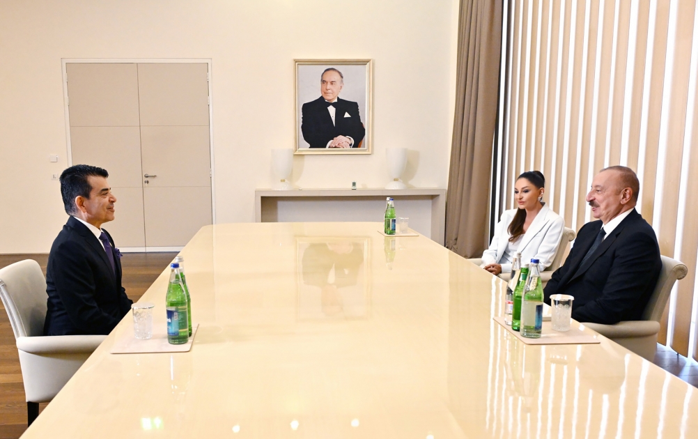 Важный пример братства и партнерства