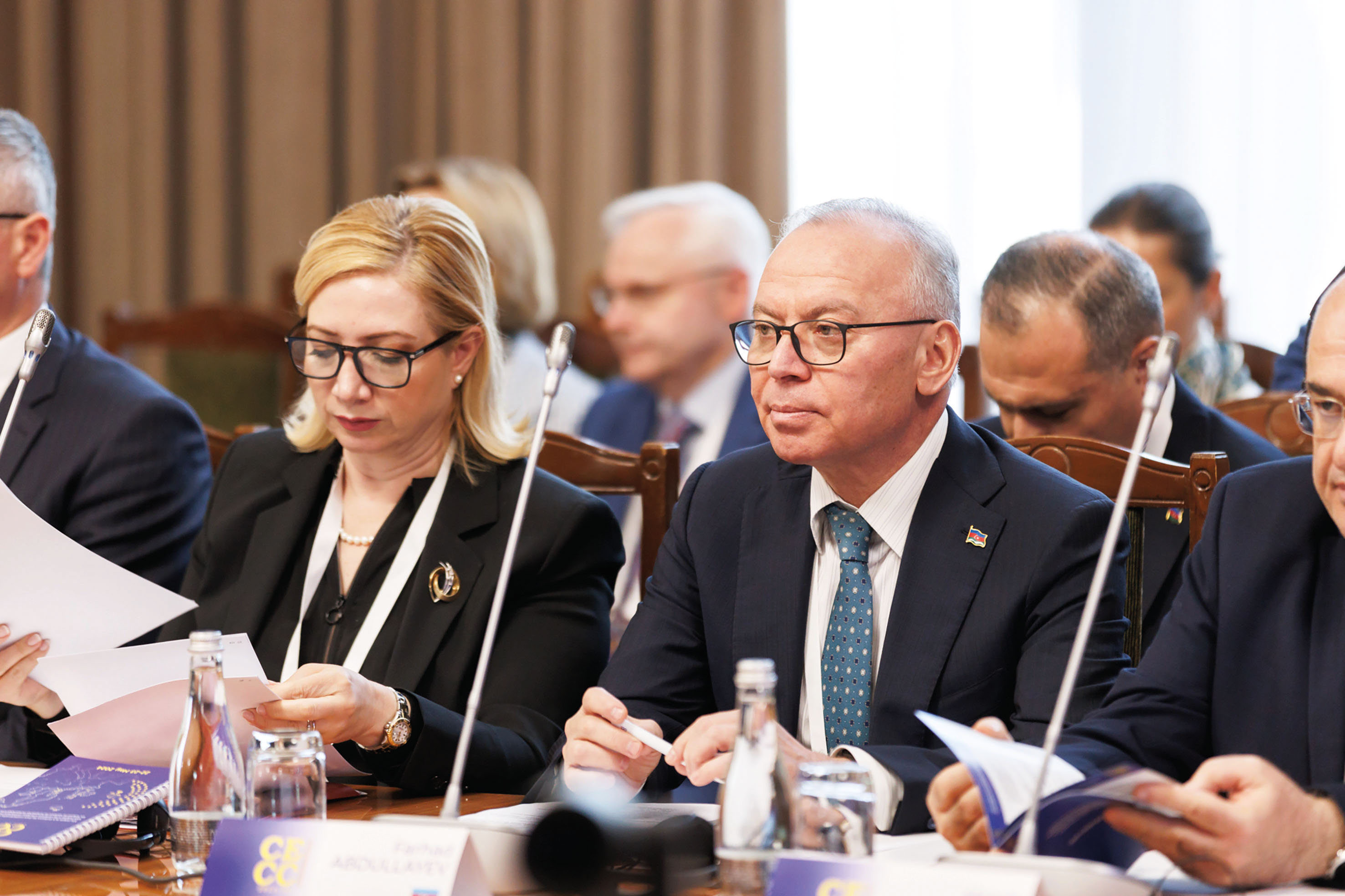 Албания приняла эстафету