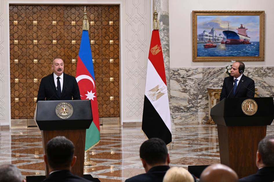 Президенты Азербайджана и Египта выступили с заявлениями для прессы