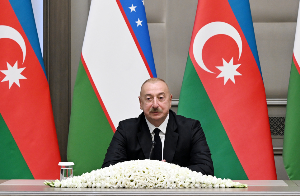 Президент Ильхам Алиев заявил о необходимости увеличивать капитал Азербайджано-Узбекского инвестиционного фонда