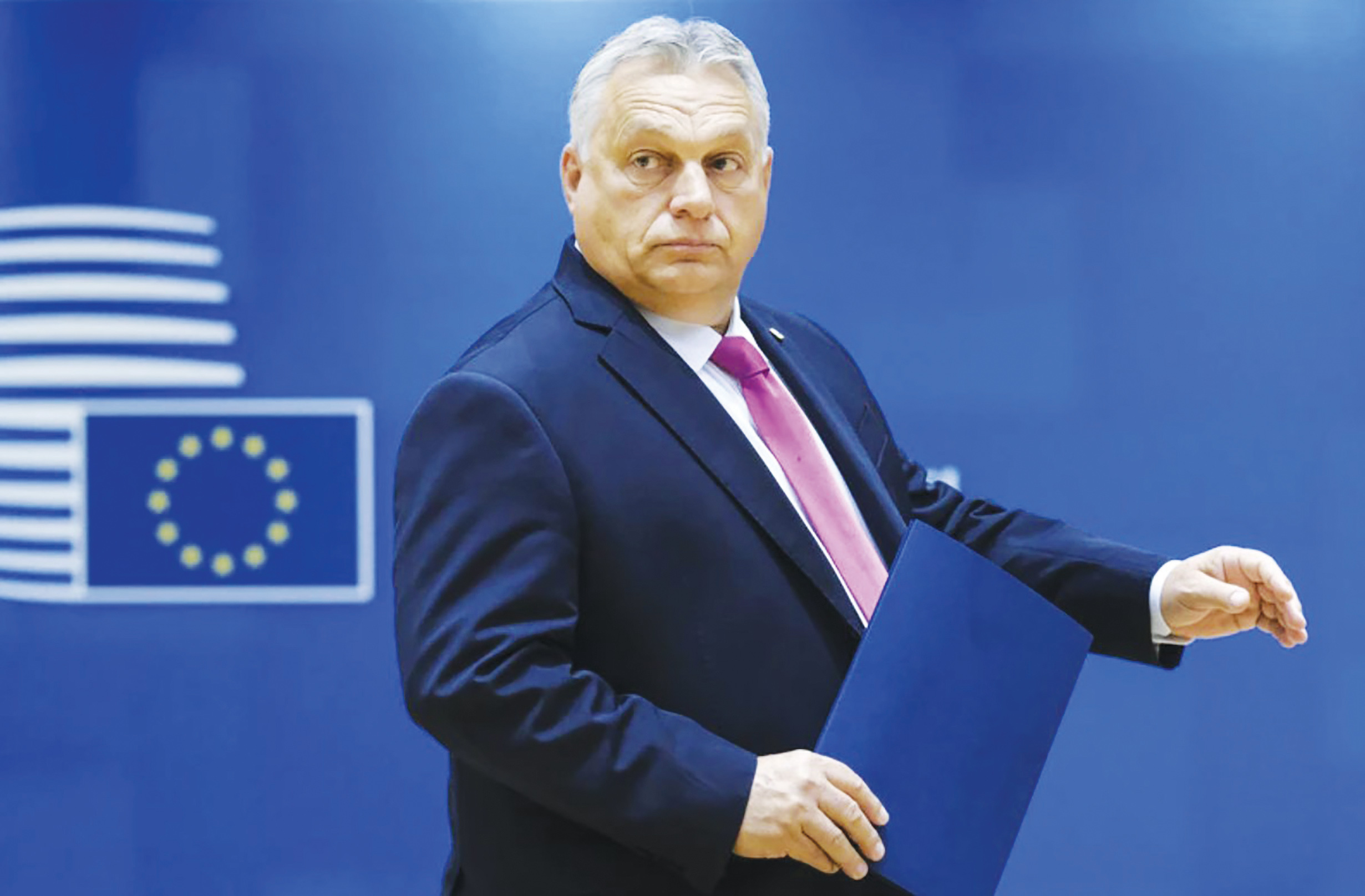 Демократия под диктовку