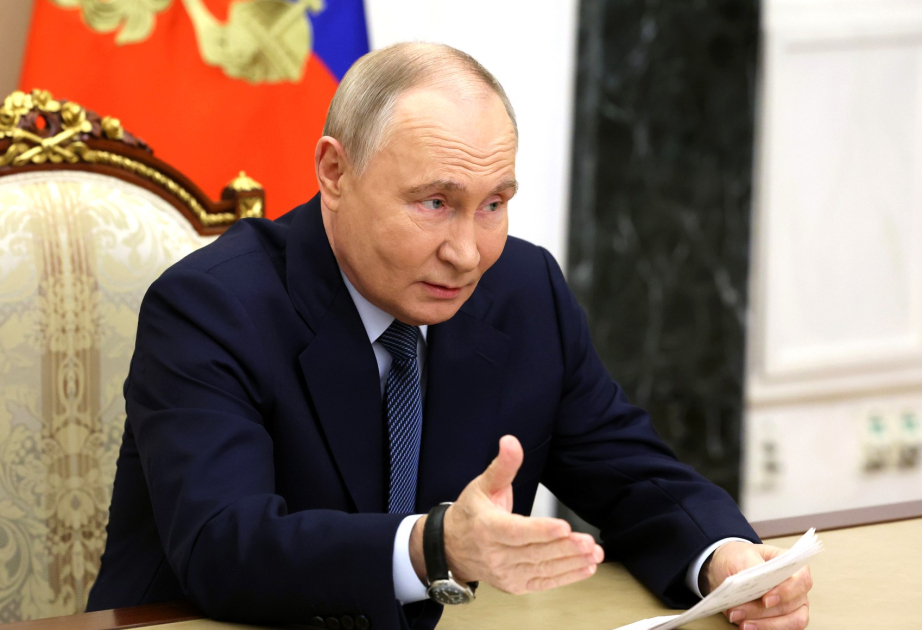 Президент России объявил пасхальное перемирие