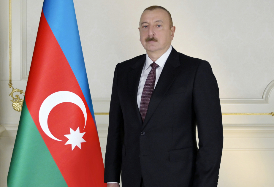 Президент Ильхам Алиев выразил иранскому коллеге соболезнования в связи со взрывом в порту Шахид Раджаи