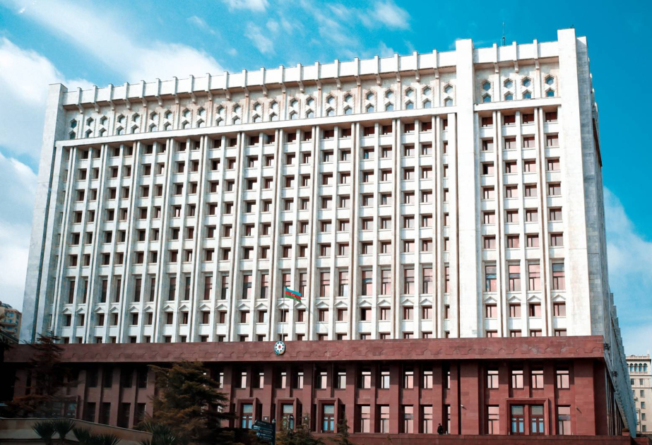 Началась очередная совместная поездка представителей политических партий Азербайджана на освобожденные от оккупации территории