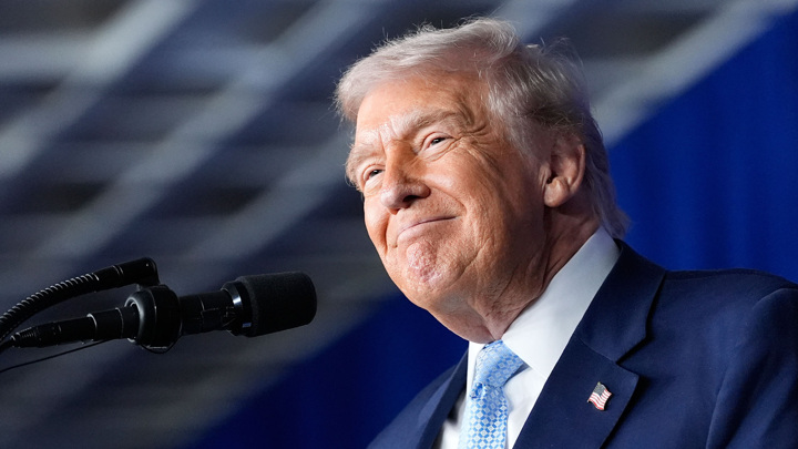Трамп пригрозил пошлинами странам, не согласным с притязаниями США на Гренландию