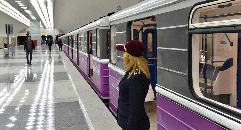 Пассажир скончался в бакинском метро