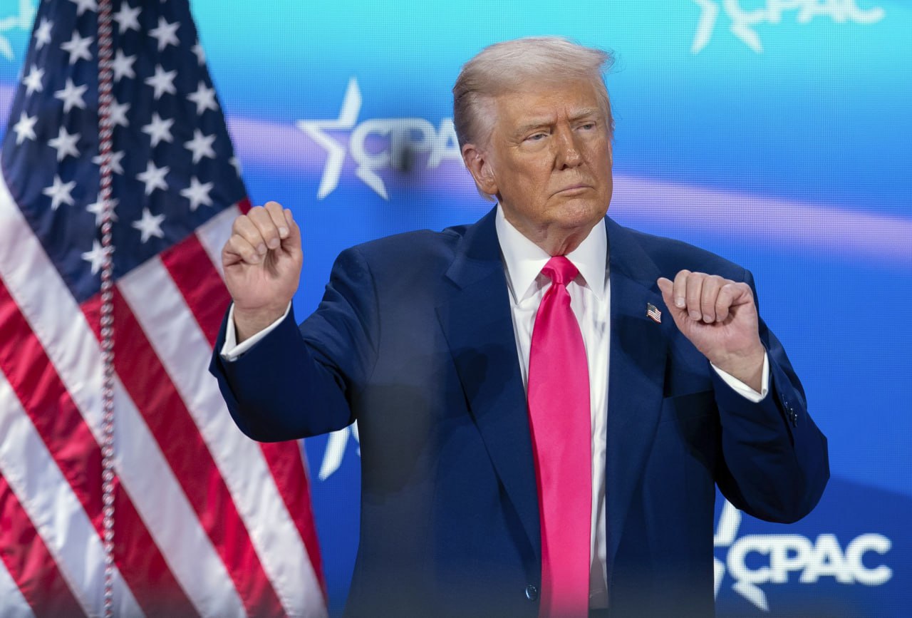 Трамп сообщил, что глобального потепления не существует