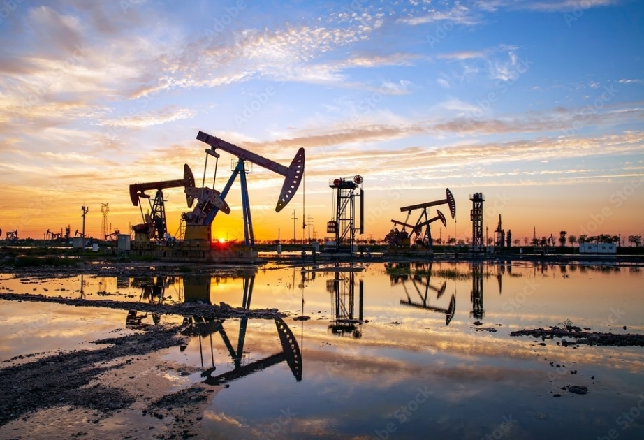 Азербайджанская нефть подешевела