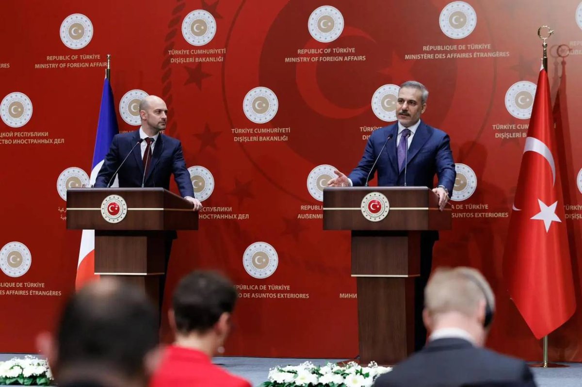 Париж поддержал Азербайджан и Армению