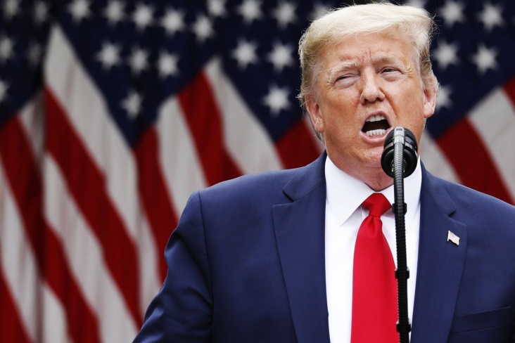 Дональд Трамп высказался о планах по строительству арены перед Белым домом для турнира UFC