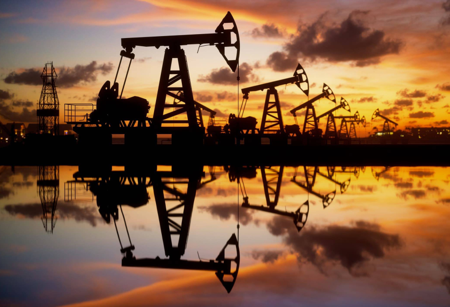 Нефть на мировых биржах подорожала