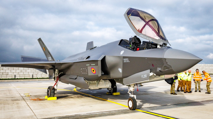 NI: Канада может отказаться от F-35 из-за напряженности в отношениях с США