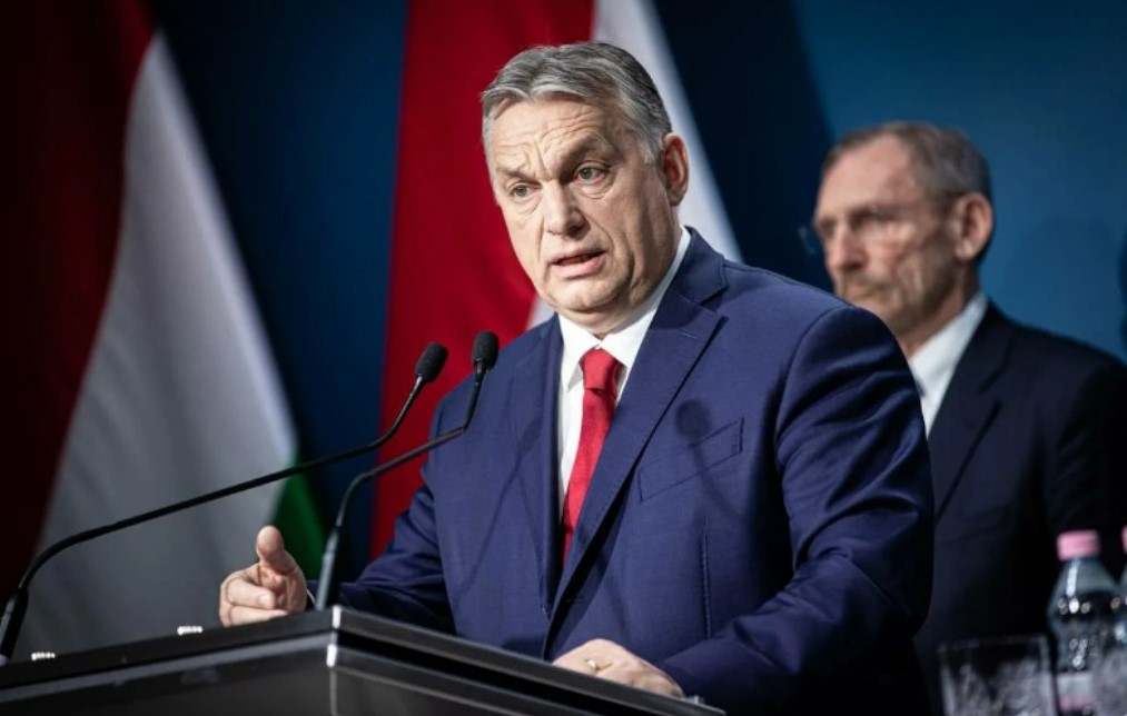 Орбан заявил о зависимости Украины от войны