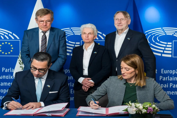 В Европарламенте дали добро на кредит для Украины