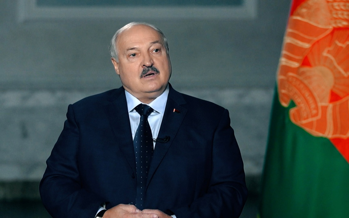 Лукашенко выразил соболезнования в связи с гибелью Хаменеи