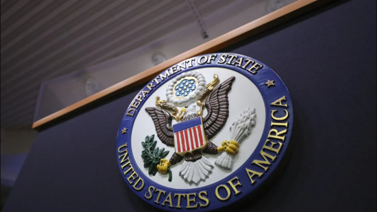 США начали частичную эвакуацию дипломатов из Саудовской Аравии