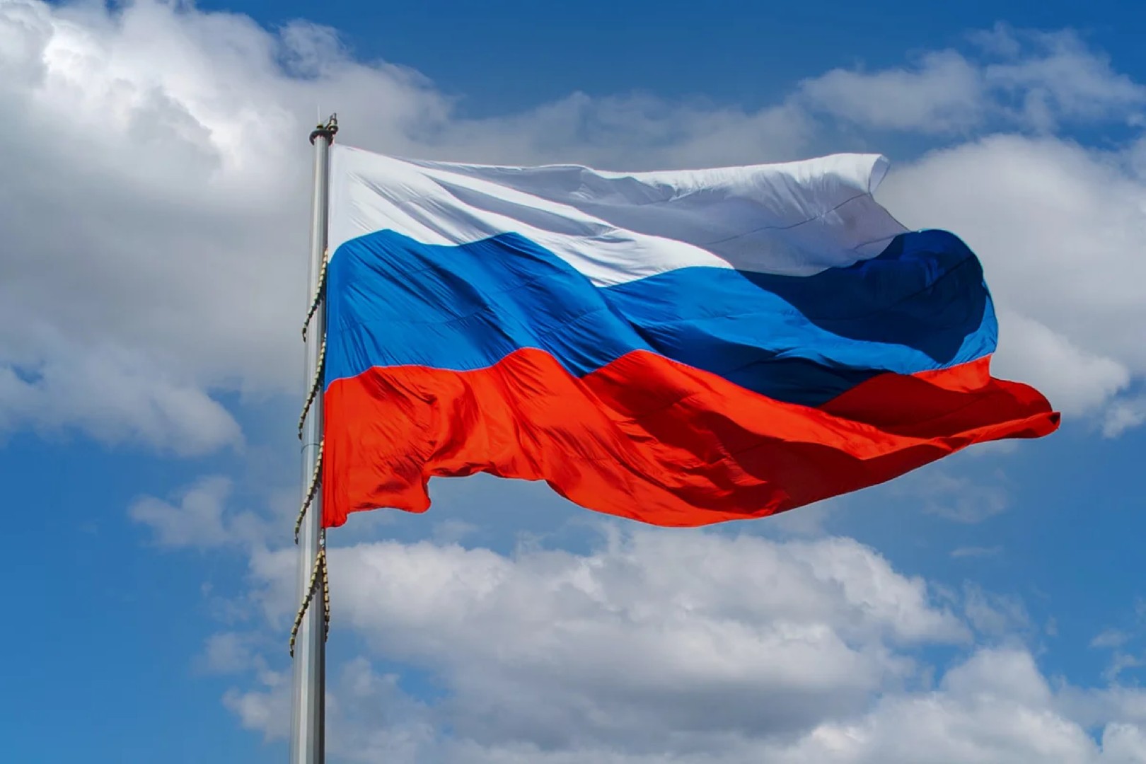 Россия направила гуманитарную помощь Ирану через территорию Азербайджана