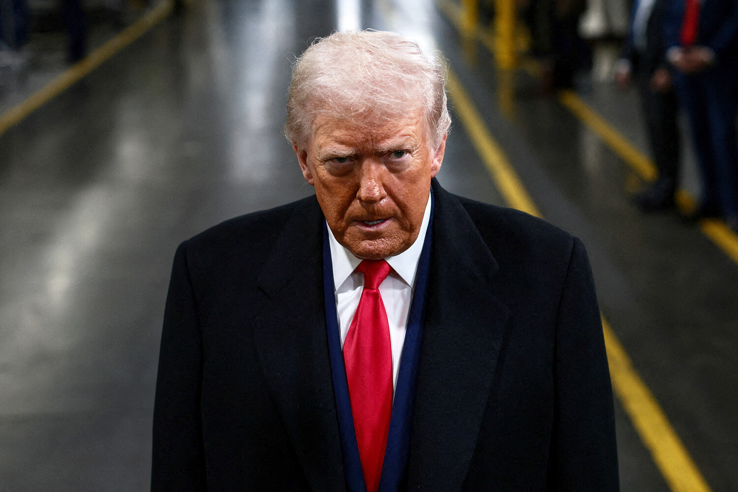 Трамп заявил о мощном ударе американских войск по острову Харк