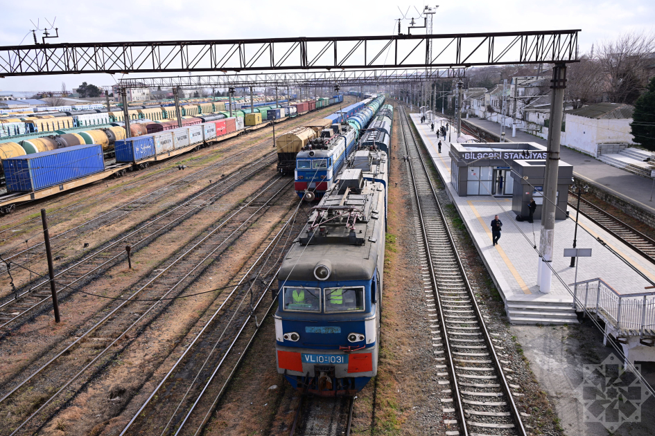 Еще одна партия зерна отправлена в Армению транзитом через Азербайджан
