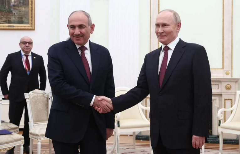 Переговоры Путина и Пашиняна