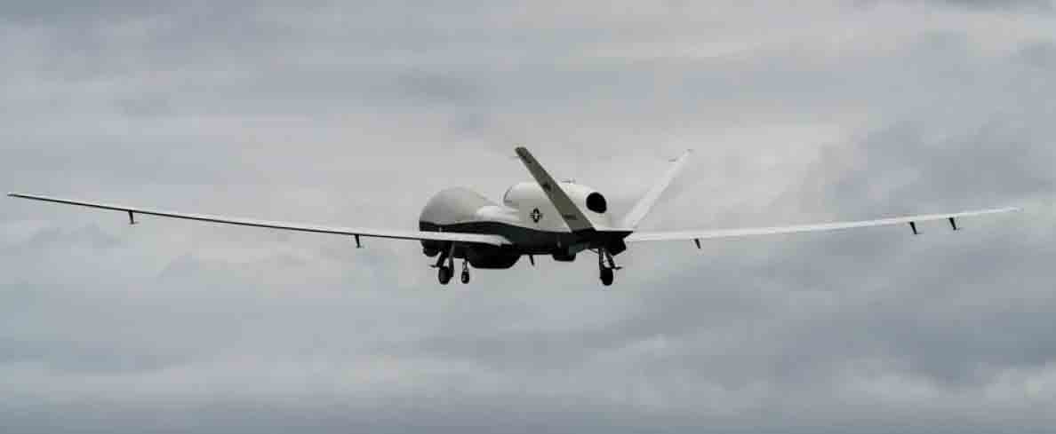 Дорогостоящий американский Triton пропал над Ормузом