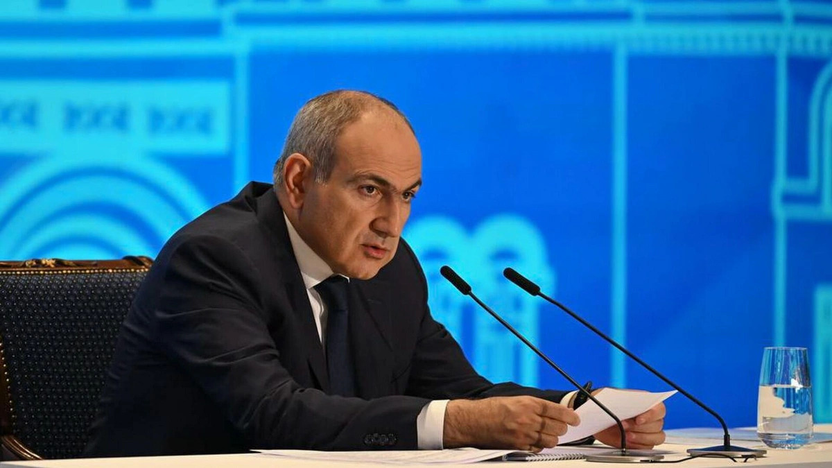 Пашинян выразил надежду на открытие рейсов турецких авиакомпаний в Гюмри
