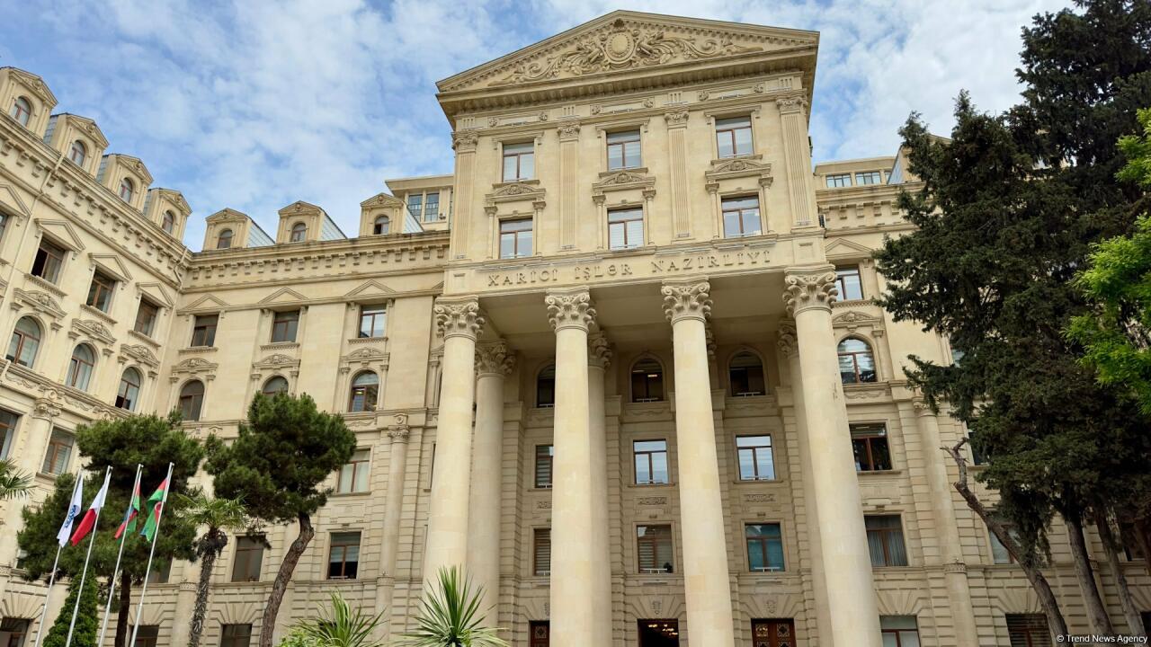 Баку вызвал послов Нидерландов и Бельгии