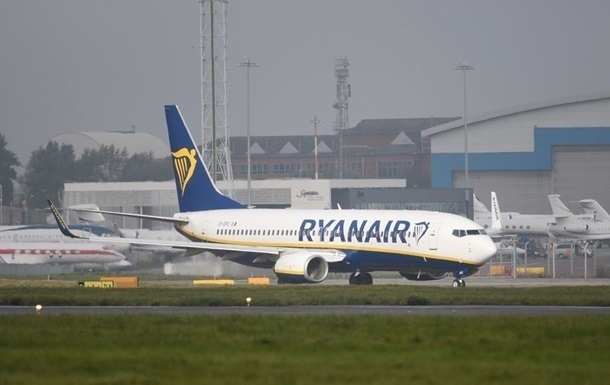 Авиакомпания Ryanair объявила о закрытии базы в Берлине
