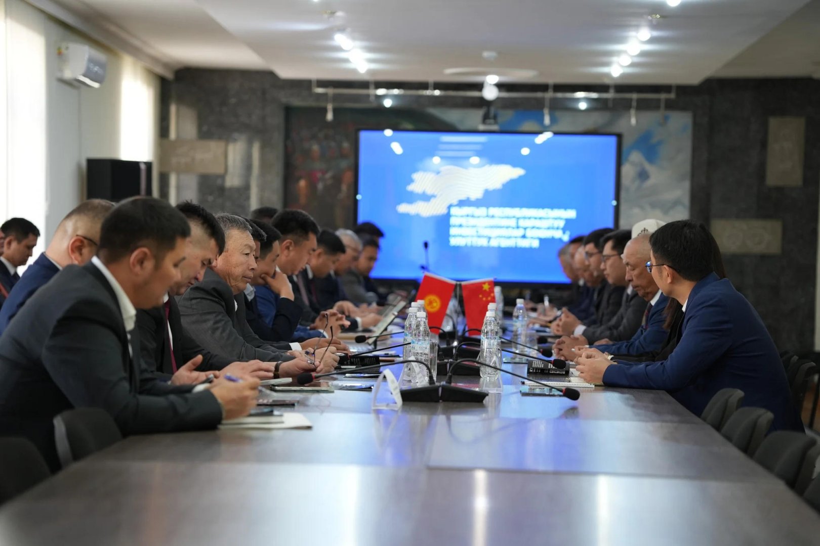 PowerChina планирует реализовать в Кыргызстане крупные проекты в энергетике